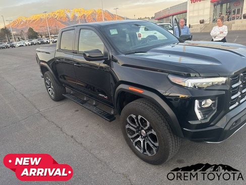 Used 2023 GMC Canyon AT4 w/ AT4 Premium Package image 5