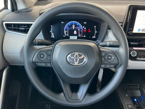 New 2026 Toyota Corolla Cross L FWD image 19