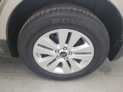 Used 2018 Subaru Outback 2.5i Premium image 31