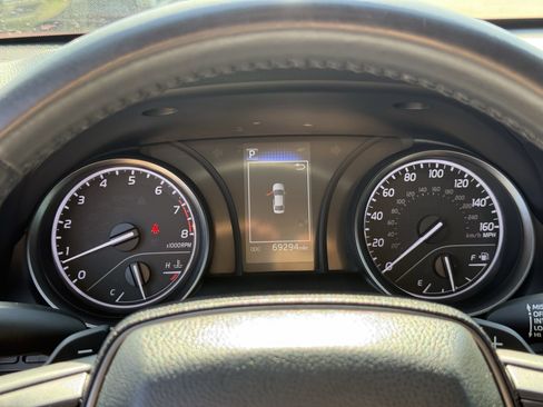 Used 2024 Toyota Camry SE FWD image 18
