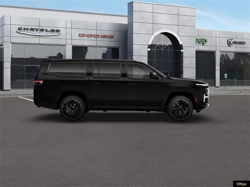 New 2026 Jeep Grand Wagoneer L Limited image 9