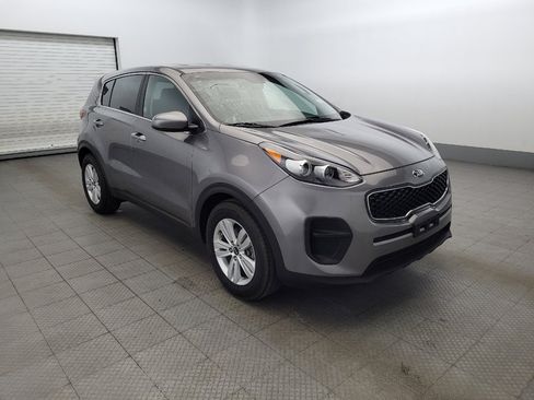 Used 2018 Kia Sportage LX image 13