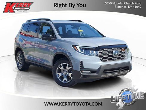 Used 2022 Honda Passport TrailSport image 1