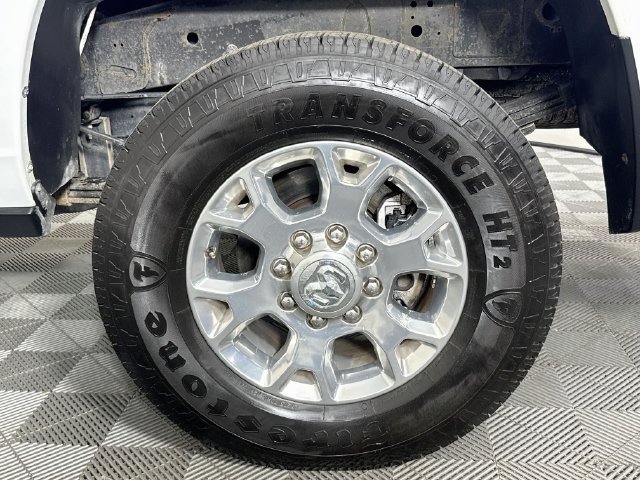Used 2024 RAM 3500 Laramie AWD/4WD image 33