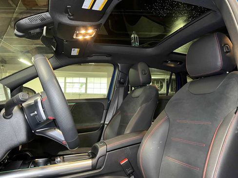 Used 2025 Mercedes-Benz GLA 250 GLA 250 image 26