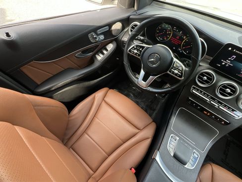 Used 2023 Mercedes-Benz GLC 300 4MATIC Coupe image 16