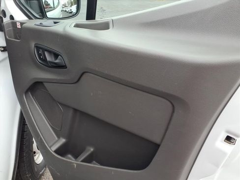 Used 2020 Ford Transit 350 XL image 19