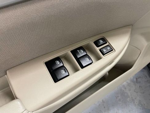 Used 2013 Subaru Outback 2.5i Premium w/ All-Weather Pkg image 15