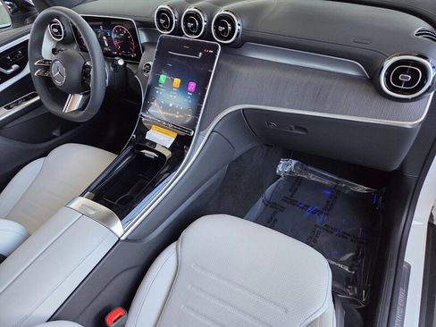 New 2026 Mercedes-Benz GLC 300 image 19