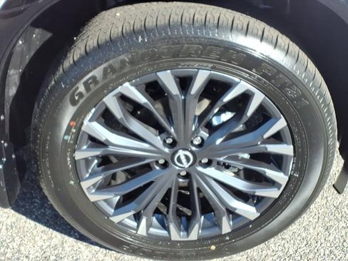 New 2026 Nissan Rogue Platinum w/ Tech Package image 4