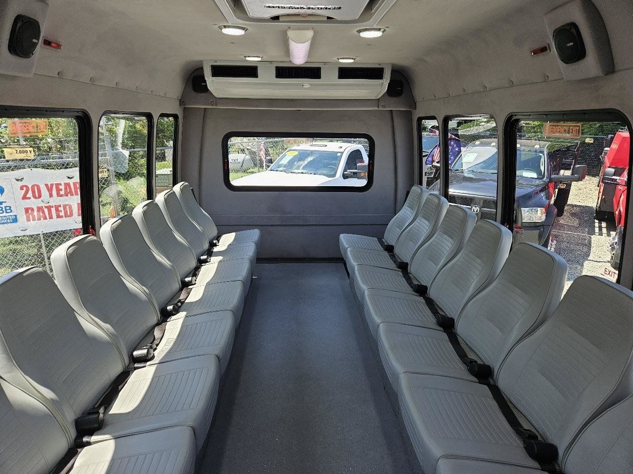 Used 2012 Ford F450 XL w/ PWR Equipment Group RWD image 25