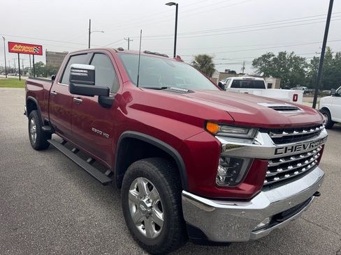 Used 2020 Chevrolet Silverado 2500 LTZ w/ LTZ Plus Package RWD image 6