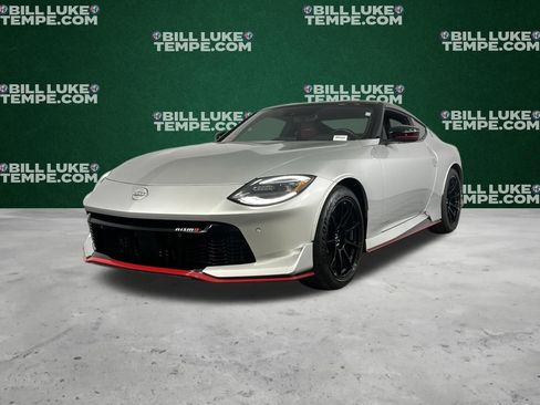 Used 2025 Nissan Z NISMO w/ Floor Mat Package image 3