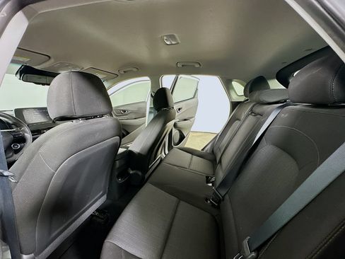 Used 2023 Hyundai Kona SEL AWD/4WD image 13