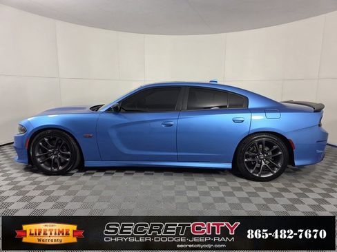 Used 2023 Dodge Charger Scat Pack image 4