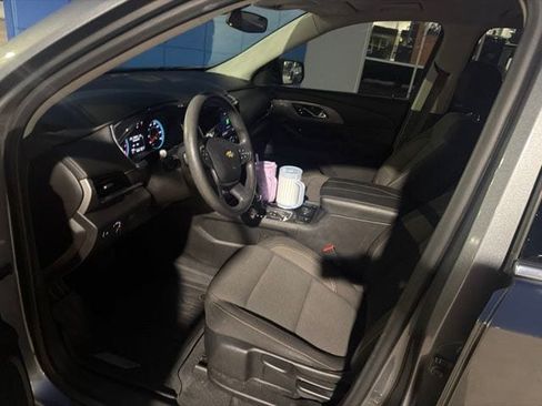 Used 2021 Chevrolet Traverse LS w/ LPO, Floor Liner Package FWD image 10