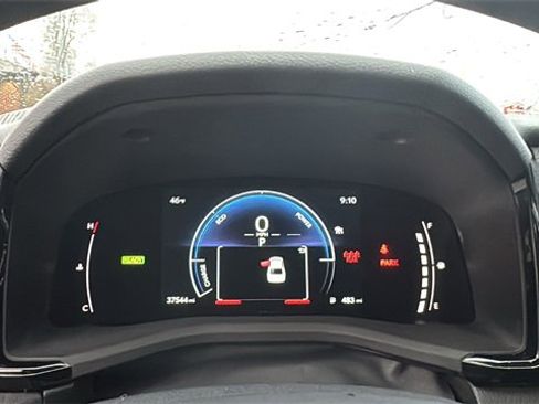 Used 2025 Toyota Camry LE image 15