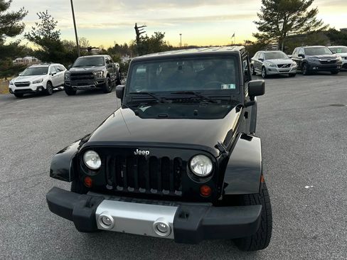Used 2012 Jeep Wrangler Sahara w/ Dual Top Group image 11
