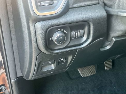 Used 2020 RAM 1500 Laramie image 10