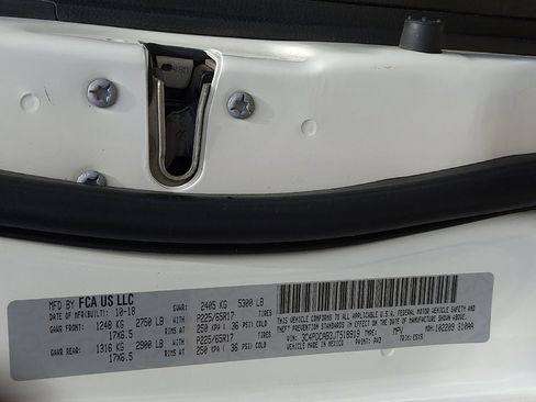 Used 2018 Dodge Journey SE w/ Popular Equipment Group FWD image 33