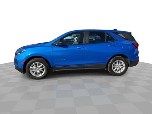 Used 2024 Chevrolet Equinox LS w/ LPO, Floor Liner Package AWD/4WD image 7