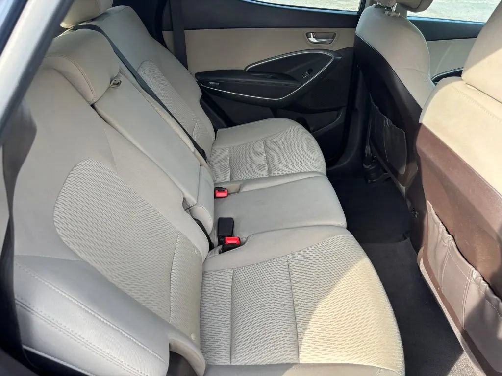 Used 2018 Hyundai Santa Fe Sport AWD/4WD image 16