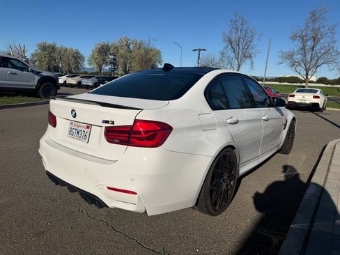 Used 2018 BMW M3 w/ Competition Package image 5