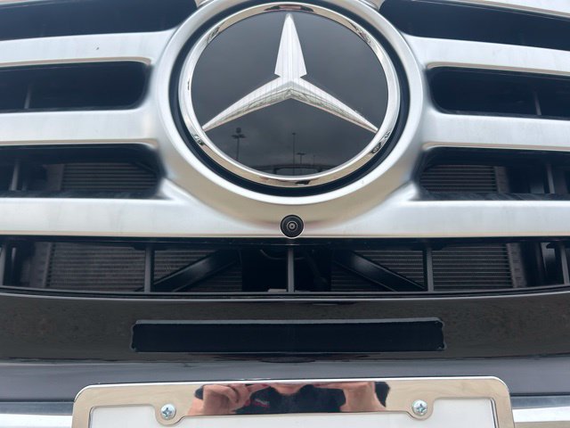 Used 2025 Mercedes-Benz GLS 450 4MATIC image 3