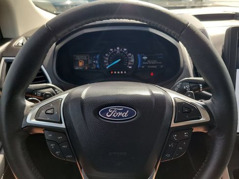 Used 2024 Ford Edge SEL w/ Convenience Package AWD/4WD image 32