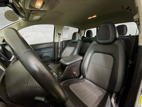 Used 2022 Chevrolet Colorado Z71 image 22