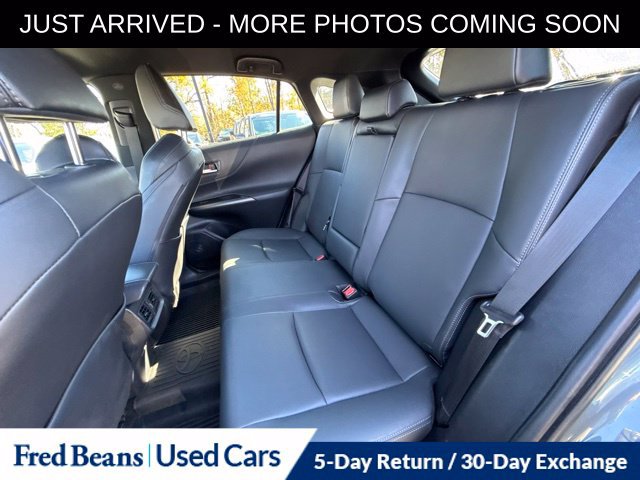 Used 2024 Toyota Venza XLE AWD/4WD image 17