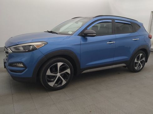 Used 2018 Hyundai Tucson Limited w/ Ultimate Package 02 FWD image 2