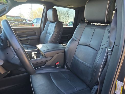 Used 2024 RAM 2500 Limited image 17