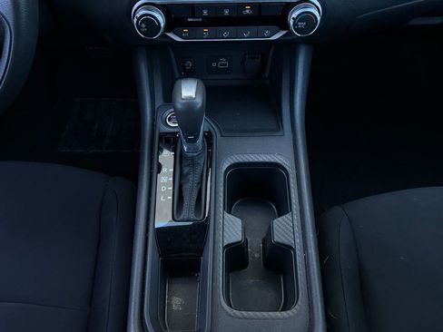 Used 2025 Nissan Sentra S image 13