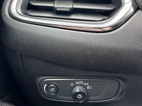 Used 2024 Chevrolet Equinox LT w/ LPO, Floor Liner Package image 33