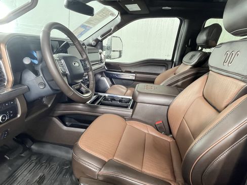 Used 2024 Ford F350 King Ranch w/ Chrome Package image 9