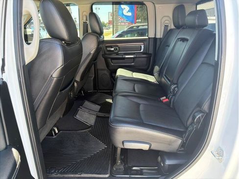Used 2018 RAM 3500 Laramie w/ Cold Weather Group AWD/4WD image 12