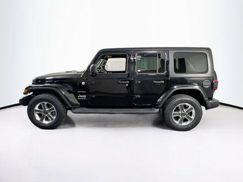 Used 2023 Jeep Wrangler Sahara w/ Safety Group image 8