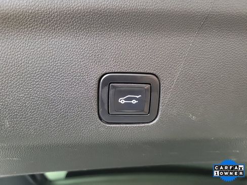 Used 2022 Chevrolet Tahoe RST w/ Luxury Package image 10