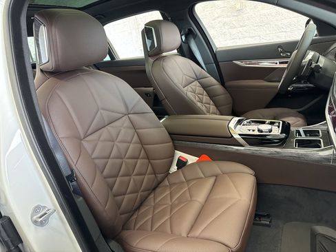 New 2026 BMW 740i xDrive image 56