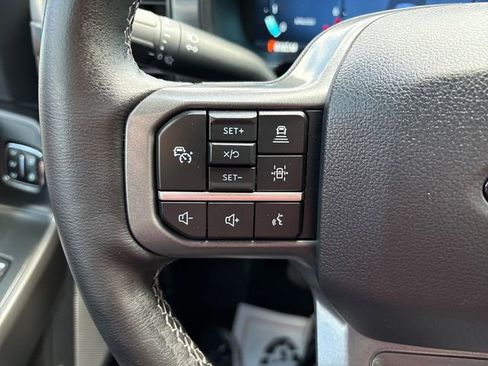 Used 2025 Ford F150 Lariat AWD/4WD image 11