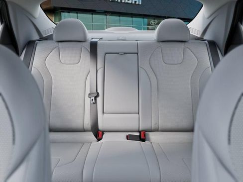 New 2026 Hyundai Elantra Limited FWD image 12