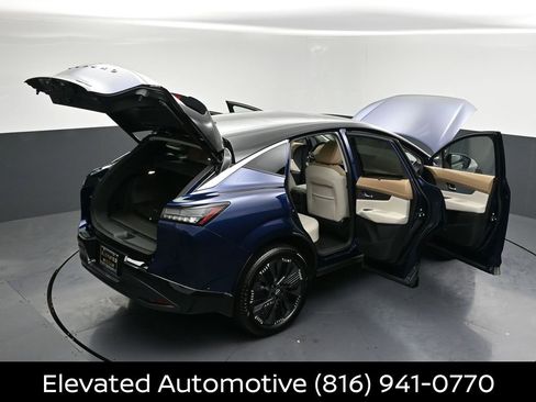 Certified 2025 Nissan Murano Platinum w/ Cargo Package AWD/4WD image 35