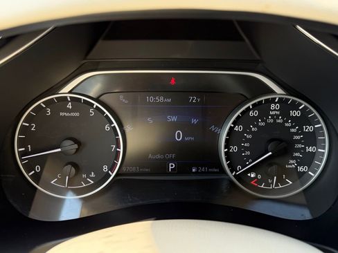 Used 2018 Nissan Murano Platinum image 18