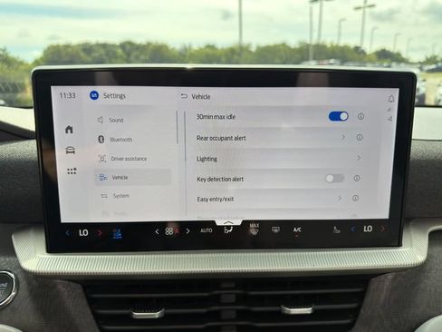 Used 2025 Ford Explorer Platinum w/ Ultimate Package AWD/4WD image 37