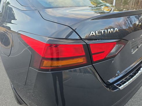 Used 2019 Nissan Altima 2.5 SV image 37