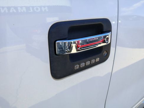 Used 2012 Ford F150 XLT w/ XLT Chrome Pkg AWD/4WD image 6
