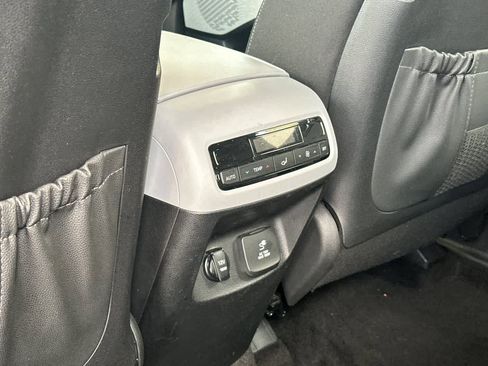 Used 2021 Hyundai Palisade SEL w/ Convenience Package AWD/4WD image 15