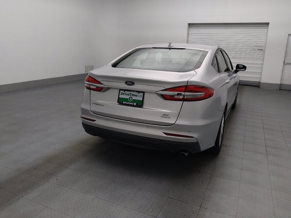Used 2019 Ford Fusion SE FWD image 7