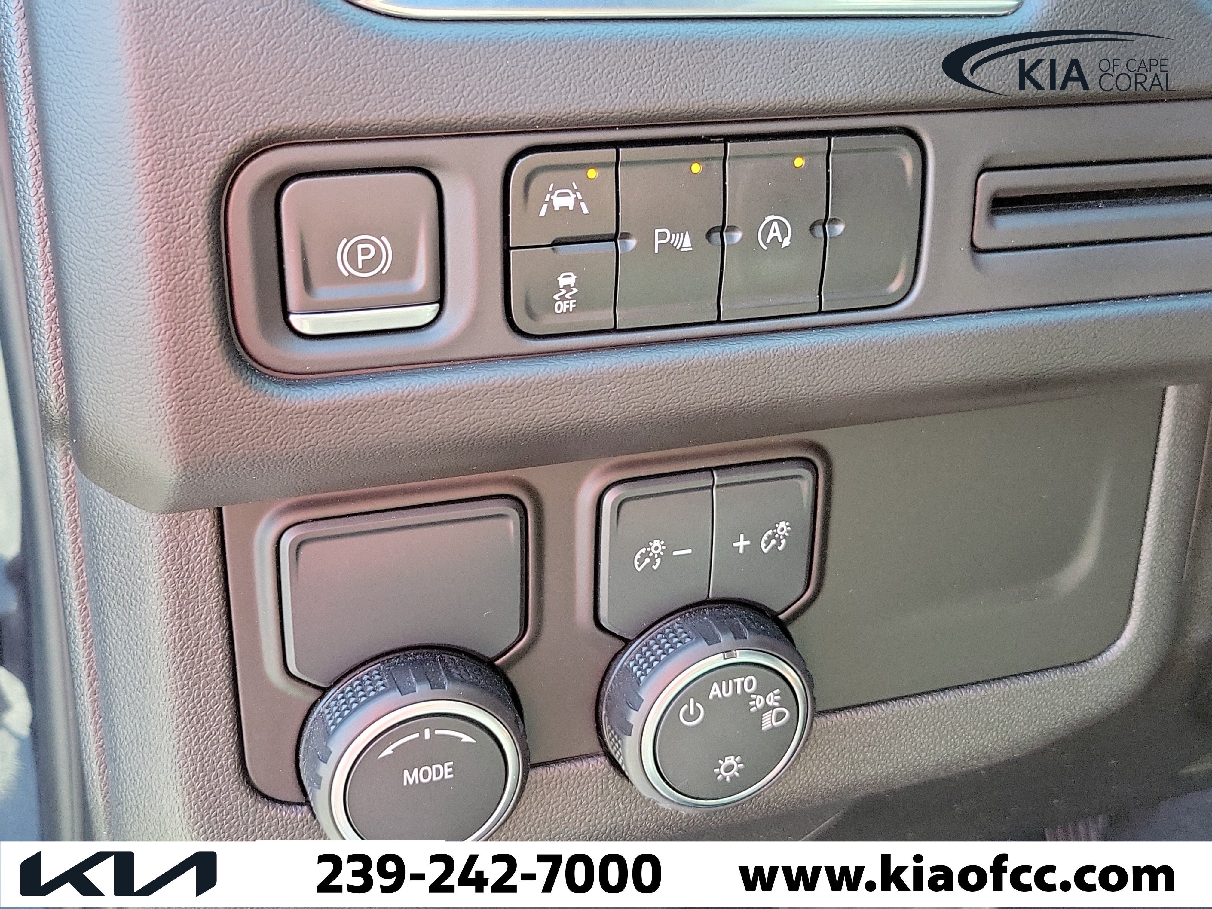 Used 2023 Chevrolet Tahoe LT RWD image 24
